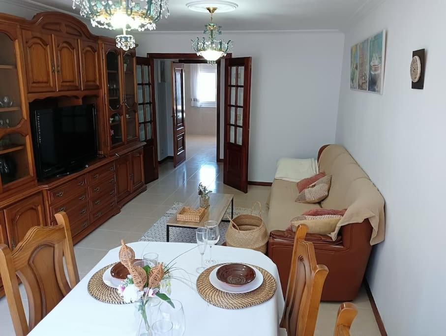 Piso A Capela Con Vistas Al Mar Apartment Finisterre Luaran gambar